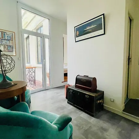 La Casa De Pape, Hypercentre, Lr138 *