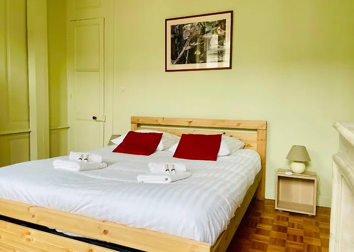 La Casa De Pape, Hypercentre, Lr138 Holiday home