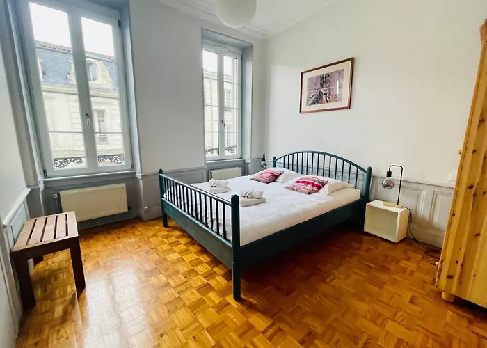 Holiday home La Casa De Pape, Hypercentre, Lr138