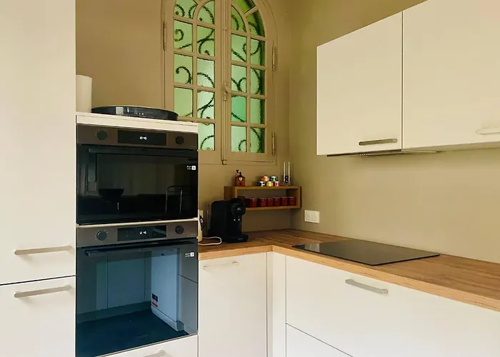 La Casa De Pape, Hypercentre, Lr138 * La Rochelle (Charente-Maritime)