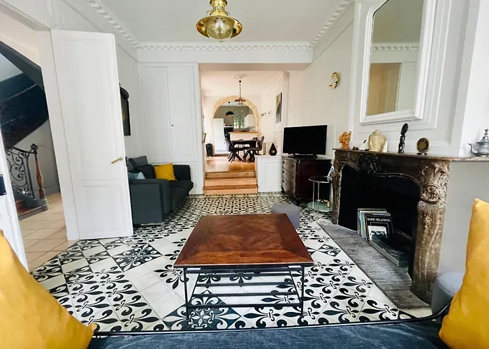 La Casa De Pape, Hypercentre, Lr138 Holiday home *